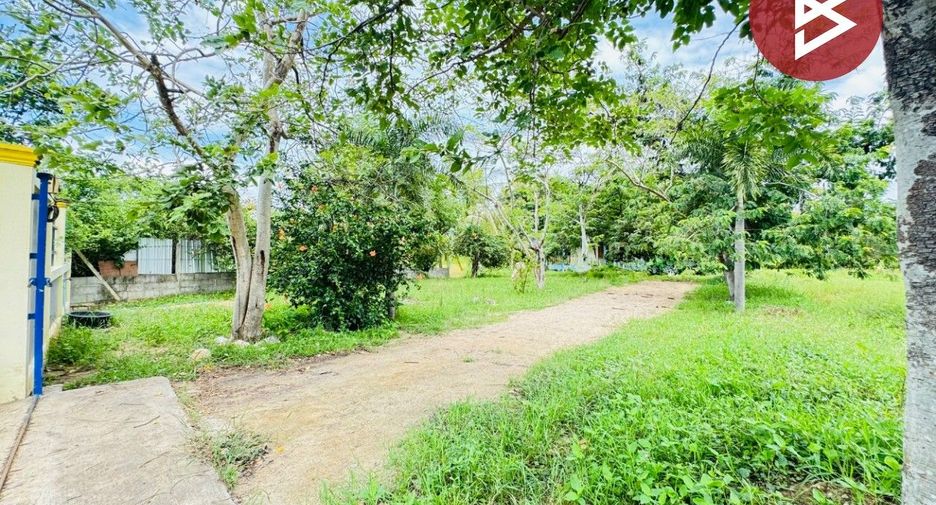 Haus zum Kauf mit 1 Zimmer in Tha Yang, Phetchaburi