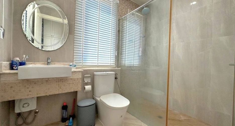 À vendre 3 chambres maison à Sattahip, Chonburi