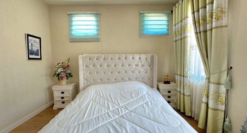 À vendre 3 chambres maison à Sattahip, Chonburi