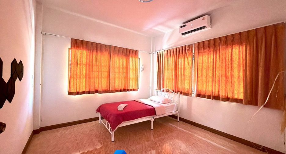 For rent 3 bedrooms villa in Hua Hin, Prachuap Khiri Khan