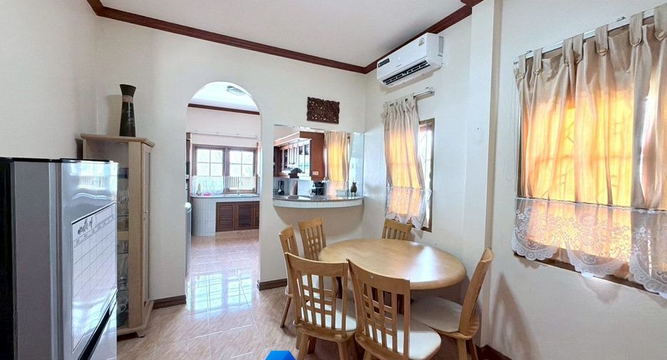 For rent 3 bedrooms villa in Hua Hin, Prachuap Khiri Khan