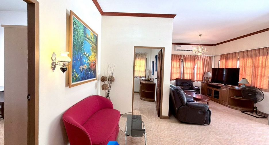 For rent 3 bedrooms villa in Hua Hin, Prachuap Khiri Khan