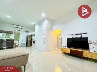 À vendre 3 chambres maison de ville à Thung Khru, Bangkok