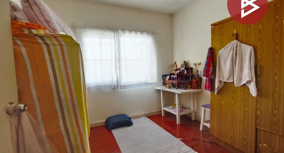 For sale 3 bedrooms townhouse in Mueang Samut Prakan, Samut Prakan