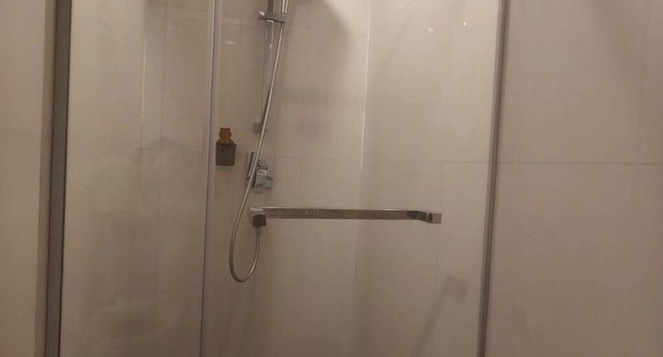 Wohnung zur Miete mit 2 Zimmer in Khlong Toei, Bangkok