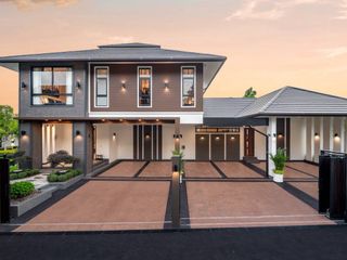 For sale 5 bedrooms villa in Hang Dong, Chiang Mai