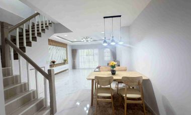 For sale 3 bedrooms townhouse in Khlong Sam Wa, Bangkok