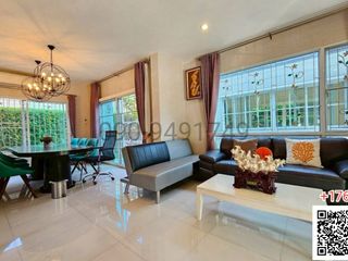 Casa en alquiler de 4 habitaciones en Bang Bon, Bangkok