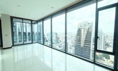 Продажа 3 спальни кондо в Кхлонг Тоеи, Бангкок