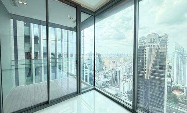Продажа 3 спальни кондо в Кхлонг Тоеи, Бангкок