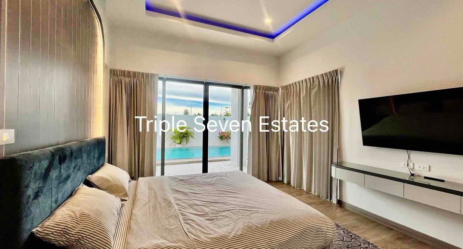 For sale そして for rent 4 ベッドルーム villa in East Pattaya, Pattaya