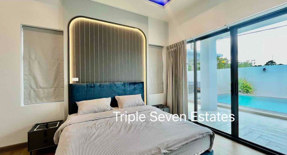 For sale そして for rent 4 ベッドルーム villa in East Pattaya, Pattaya