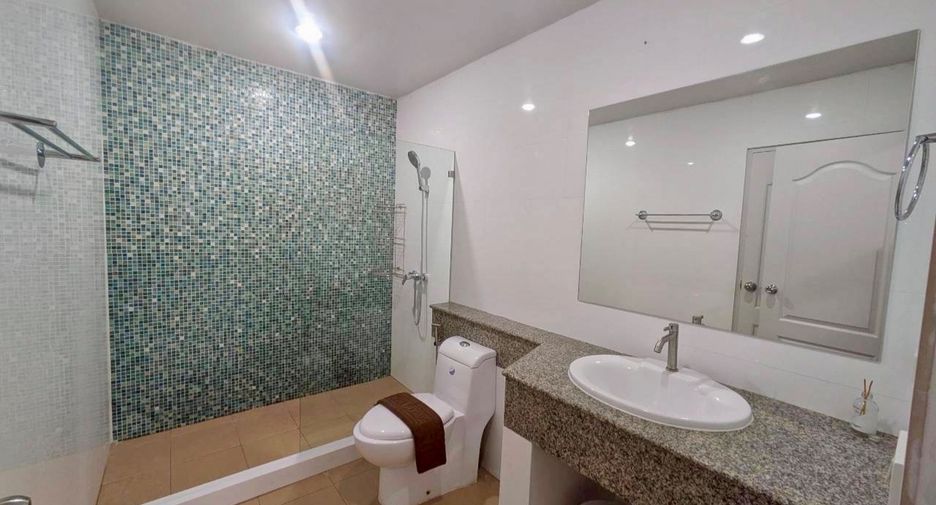 Casa adosada en alquiler de 3 habitaciones en Hang Dong, Chiang Mai