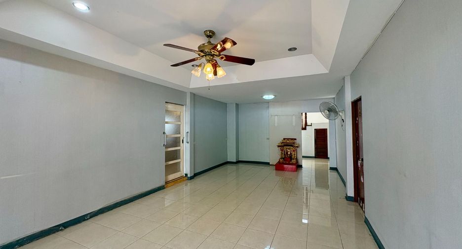 For sale 6 bedrooms house in Bang Bua Thong, Nonthaburi