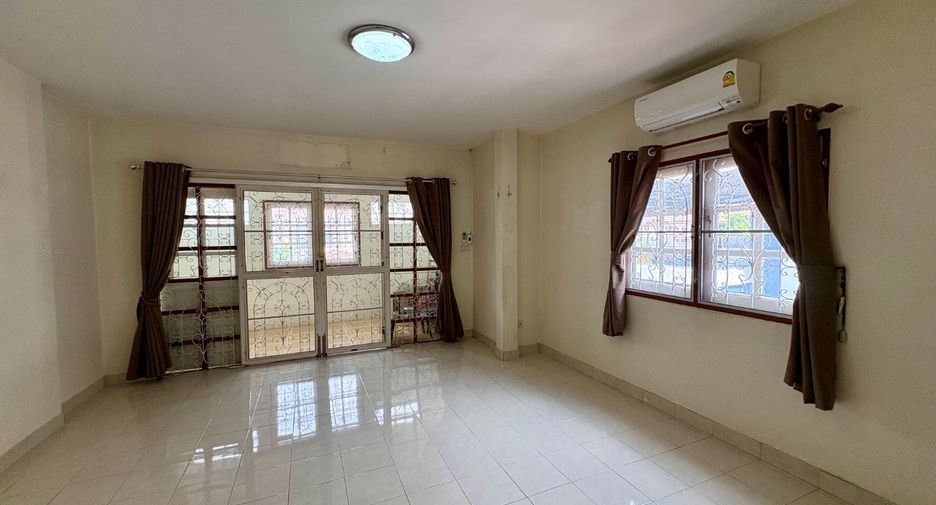 For sale 6 bedrooms house in Bang Bua Thong, Nonthaburi