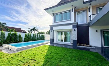 Villa zum Kauf und zur Miete mit 5 Zimmer in Jomtien, Pattaya