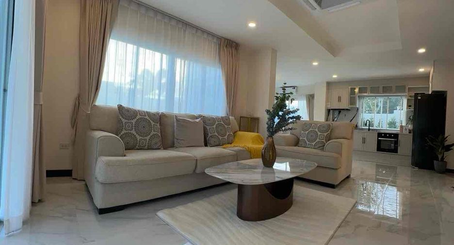 Villa zum Kauf und zur Miete mit 5 Zimmer in Jomtien, Pattaya
