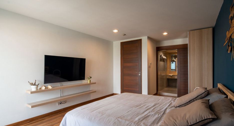 For rent 2 bedrooms condo in Chatuchak, Bangkok