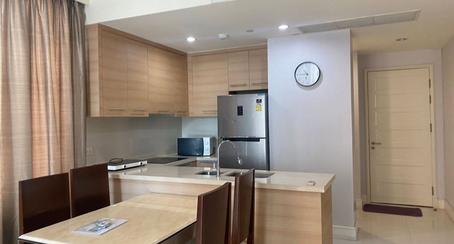 Condo en alquiler de 2 habitaciones en Khlong Toei, Bangkok