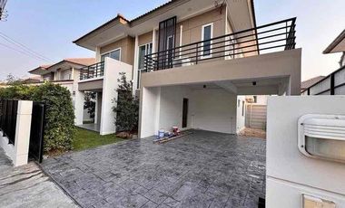 For rent 3 bedrooms house in East Pattaya, Pattaya