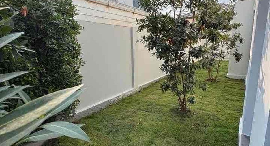 For rent 3 bedrooms house in East Pattaya, Pattaya