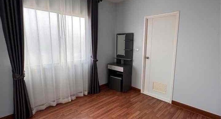 For rent 3 bedrooms house in East Pattaya, Pattaya