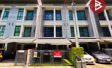 For sale 3 bedrooms townhouse in Mueang Nonthaburi, Nonthaburi