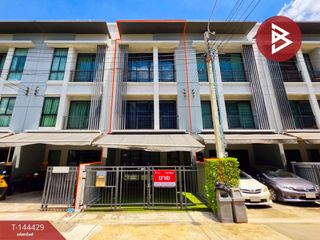 For sale 3 bedrooms townhouse in Mueang Nonthaburi, Nonthaburi