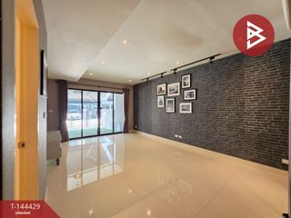 For sale 3 bedrooms townhouse in Mueang Nonthaburi, Nonthaburi