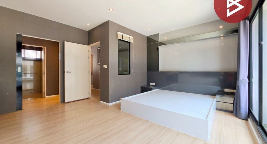 For sale 3 bedrooms townhouse in Mueang Nonthaburi, Nonthaburi
