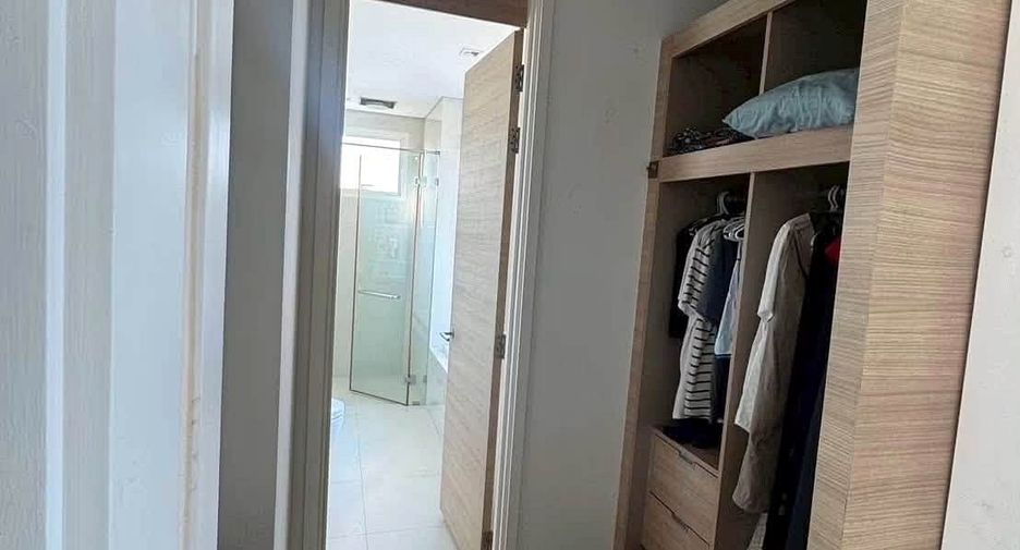 For sale 2 bedrooms condo in Jomtien, Pattaya