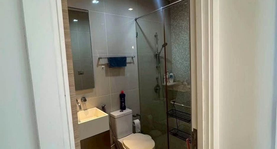 For sale 2 bedrooms condo in Jomtien, Pattaya