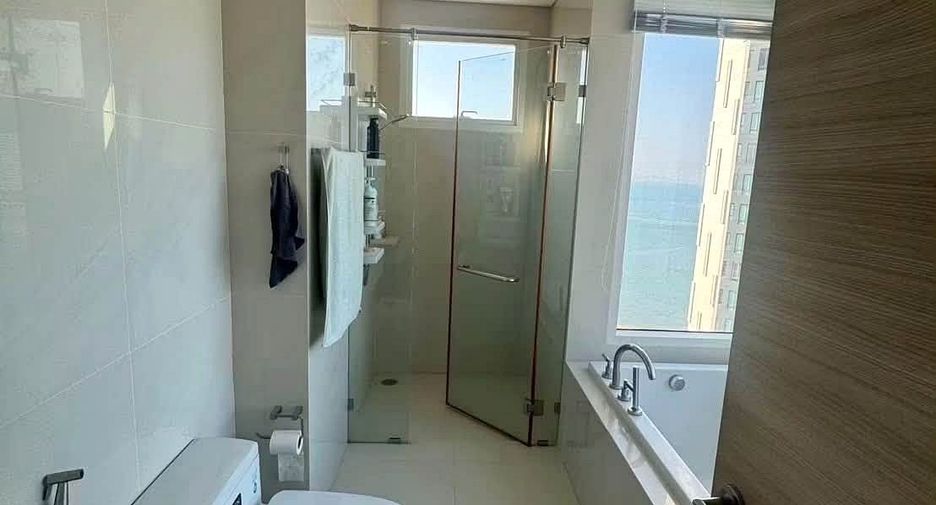 For sale 2 bedrooms condo in Jomtien, Pattaya