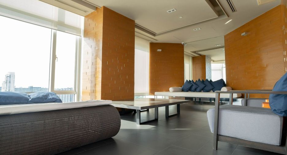 For sale 2 bedrooms condo in Jomtien, Pattaya