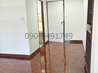 For rent 3 bedrooms townhouse in Bang Na, Bangkok