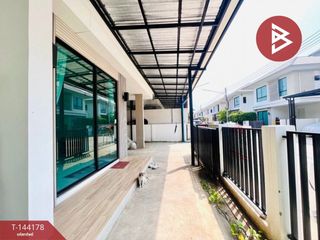 For sale 4 bedrooms house in Bang Pakong, Chachoengsao