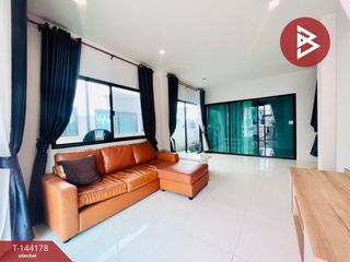 For sale 4 bedrooms house in Bang Pakong, Chachoengsao