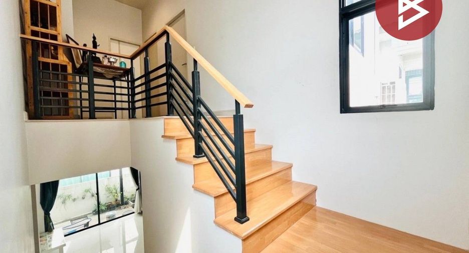 For sale 4 bedrooms house in Bang Pakong, Chachoengsao
