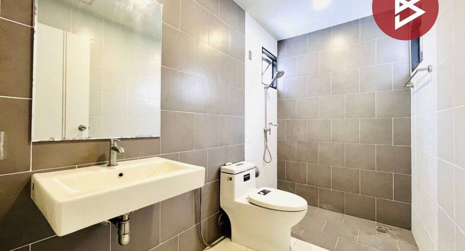 For sale 4 bedrooms house in Bang Pakong, Chachoengsao
