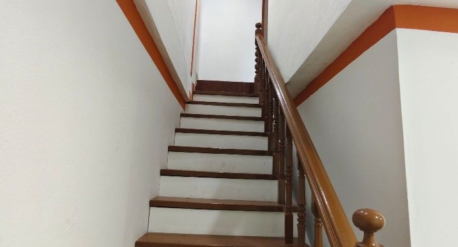 For sale 2 bedrooms townhouse in Wang Thong, Phitsanulok