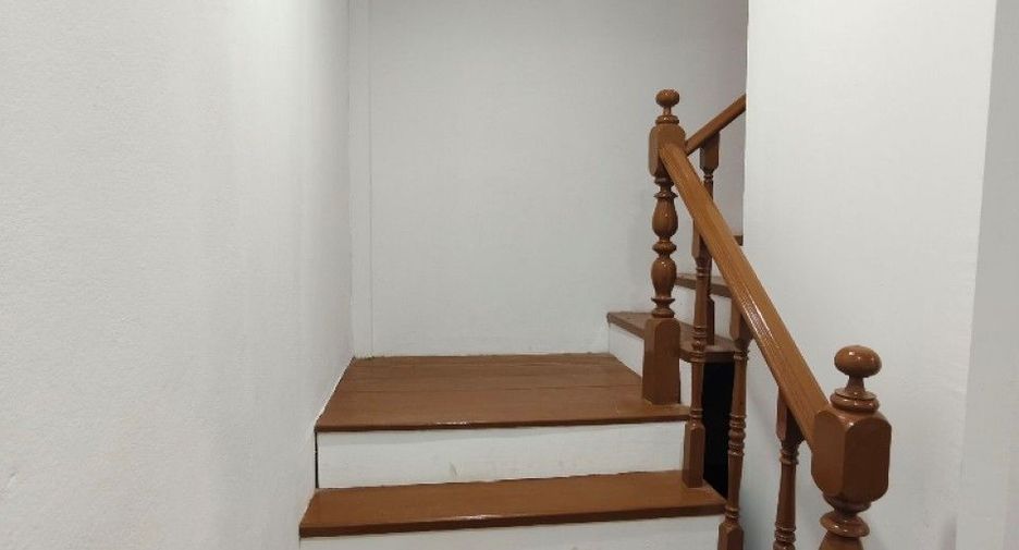 For sale 2 bedrooms townhouse in Wang Thong, Phitsanulok