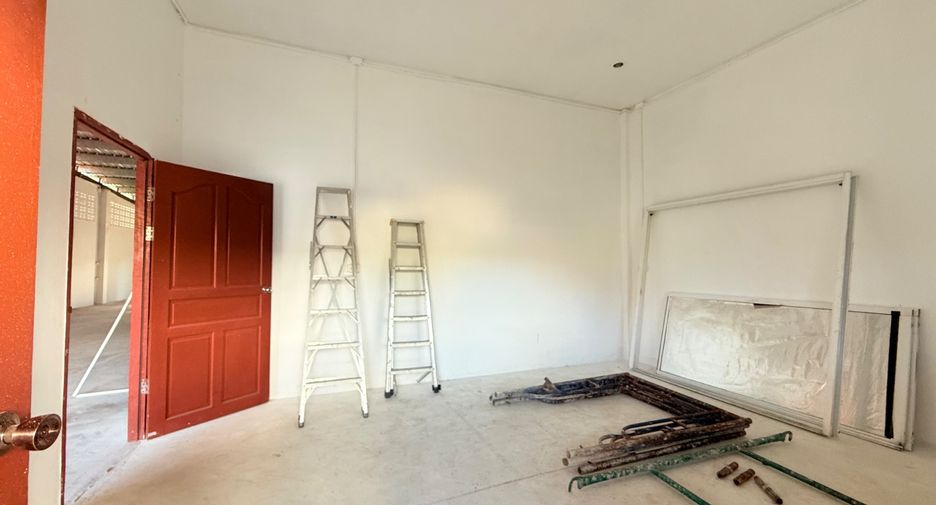 For rent 1 bed warehouse in East Pattaya, Pattaya