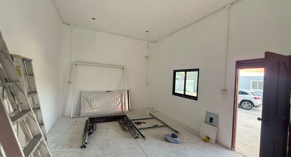 For rent 1 bed warehouse in East Pattaya, Pattaya