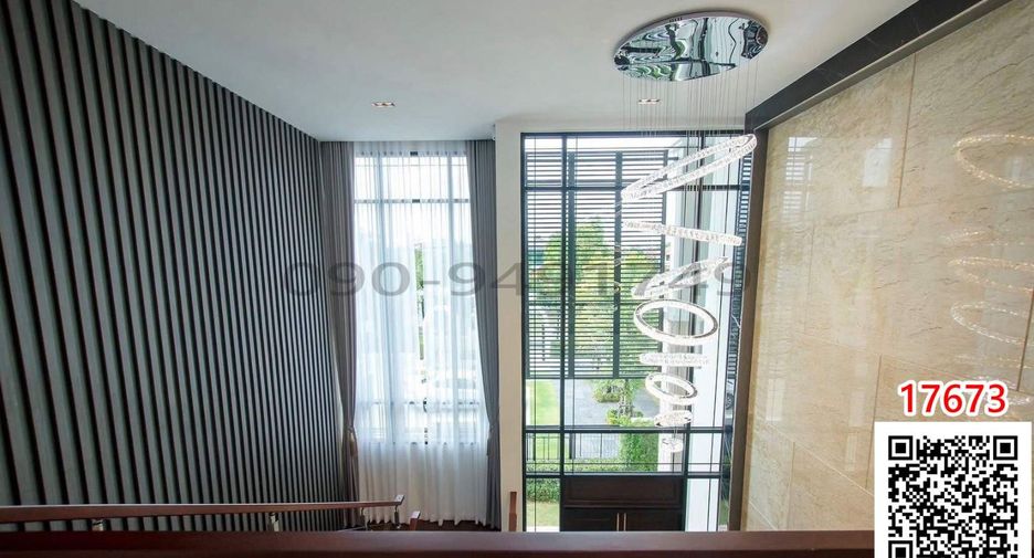 Casa en alquiler de 4 habitaciones en Bang Bon, Bangkok