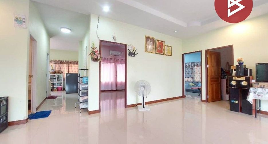 Casa en venta de 3 habitaciones en Phon Phisai, Nong Khai