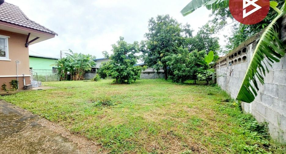 Casa en venta de 3 habitaciones en Phon Phisai, Nong Khai