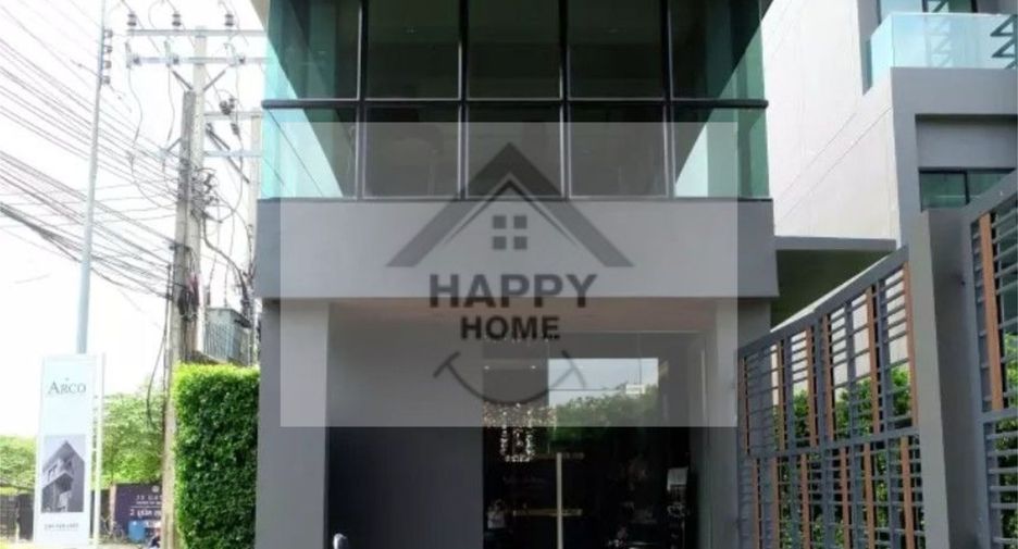 For sale 2 bedrooms office in Bang Kapi, Bangkok