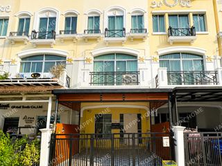 Reihenhaus zum Kauf mit 3 Zimmer in Suan Luang, Bangkok