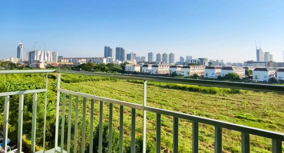 For sale 1 bed condo in Bang Kapi, Bangkok