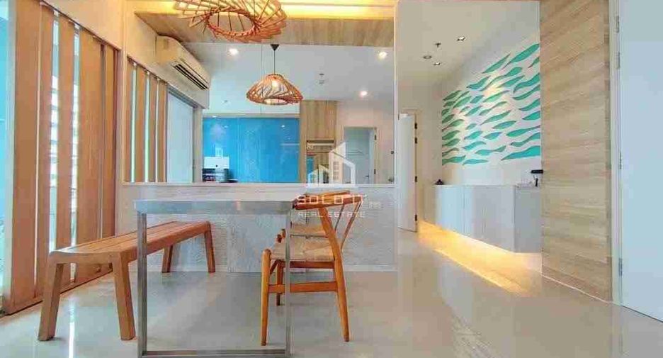 For sale 2 bedrooms condo 